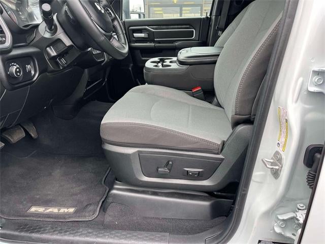 2024 RAM 3500 Big Horn 4x4 Crew Cab 8' Box