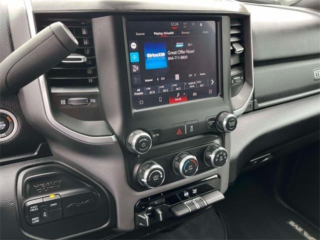 2024 RAM 3500 Big Horn 4x4 Crew Cab 8' Box