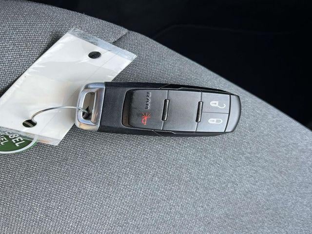 2024 RAM 3500 Big Horn 4x4 Crew Cab 8' Box