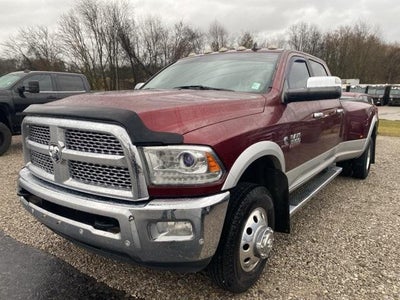 2017 RAM 3500 Laramie 4x4 Crew Cab 8' Box