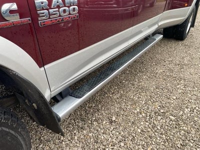 2017 RAM 3500 Laramie 4x4 Crew Cab 8' Box