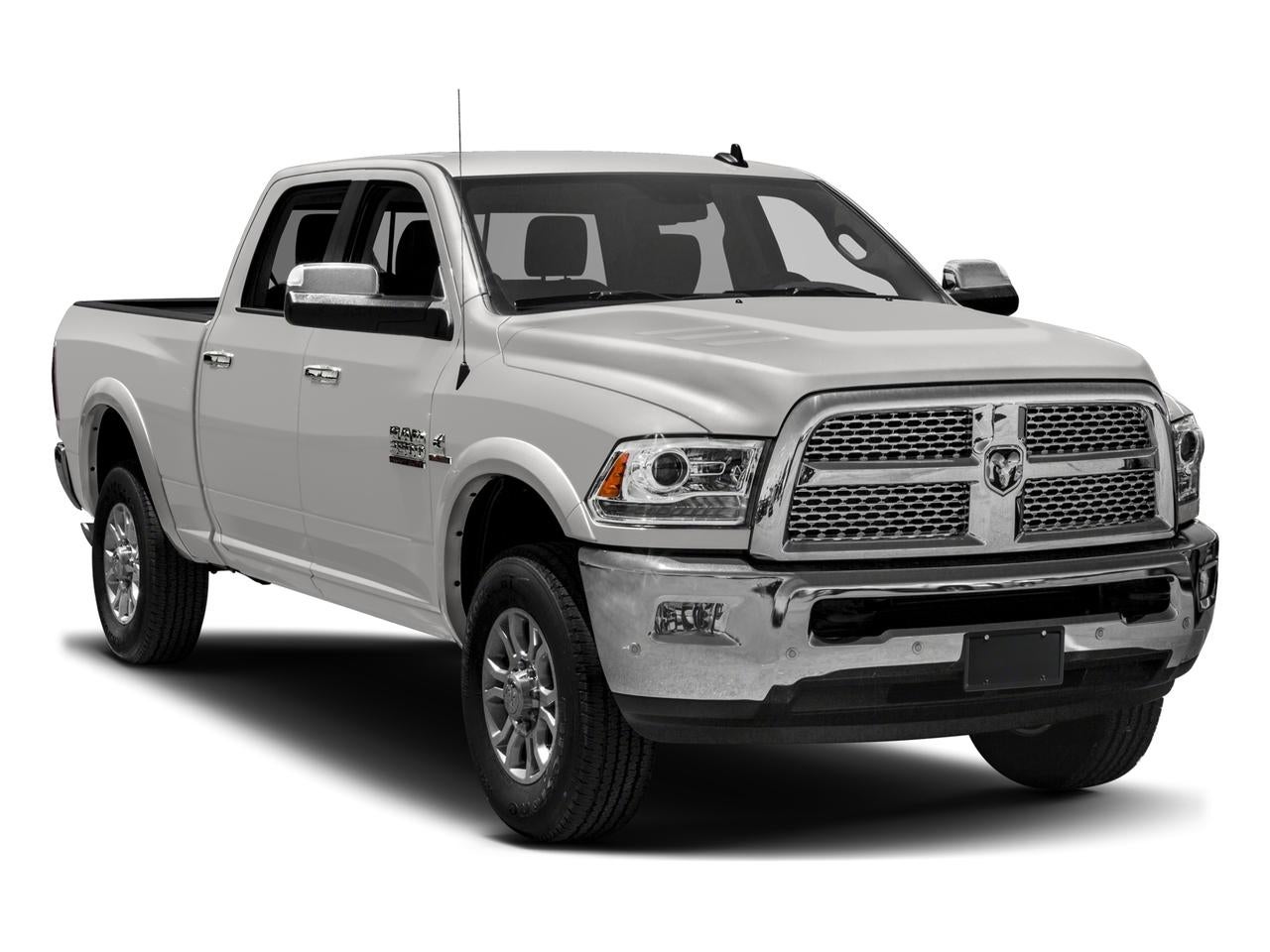 2017 RAM 3500 Laramie 4x4 Crew Cab 8' Box