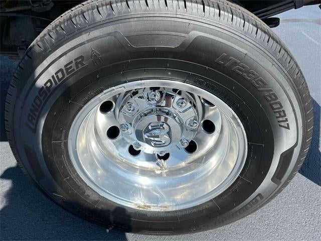 2020 RAM 3500 Laramie 4x4 Crew Cab 8' Box