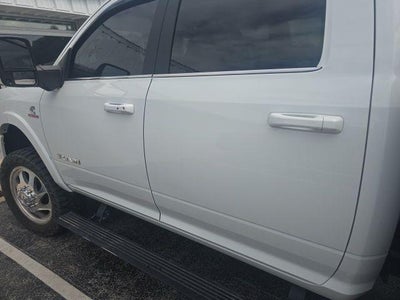 2024 RAM 3500 Longhorn 4x4 Crew Cab 8' Box