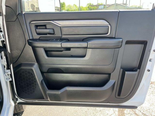 2022 RAM 2500 Tradesman 4x4 Reg Cab 8' Box