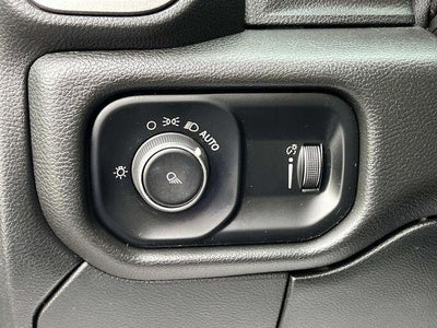 2021 RAM 2500 Tradesman 4x4 Crew Cab 6'4" Box