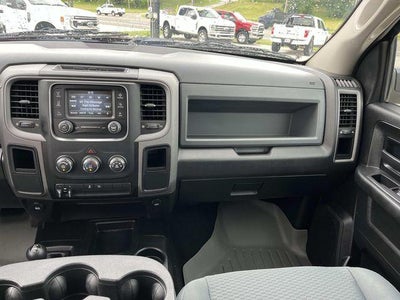 2018 RAM 2500 Tradesman 4x4 Crew Cab 6'4" Box