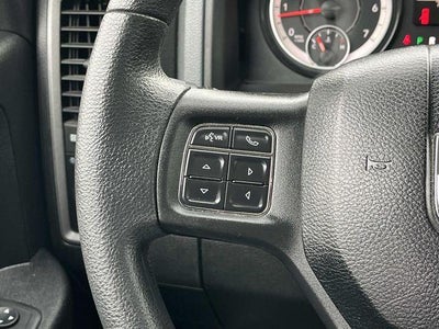 2018 RAM 2500 Tradesman 4x4 Crew Cab 6'4" Box