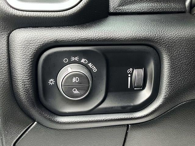 2026 RAM 2500 Big Horn 4x4 Crew Cab 6'4" Box