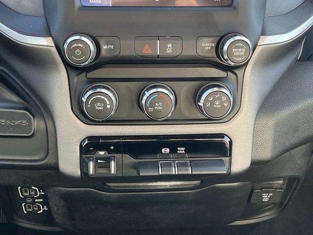 2022 RAM 2500 Big Horn 4x4 Crew Cab 6'4" Box