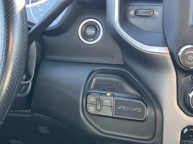 2022 RAM 2500 Big Horn 4x4 Crew Cab 6'4" Box