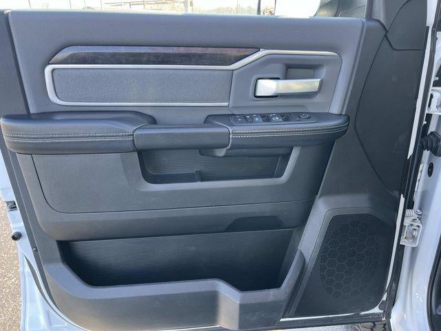 2022 RAM 2500 Big Horn 4x4 Crew Cab 6'4" Box