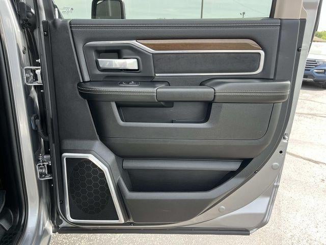 2024 RAM 2500 Laramie 4x4 Crew Cab 6'4" Box