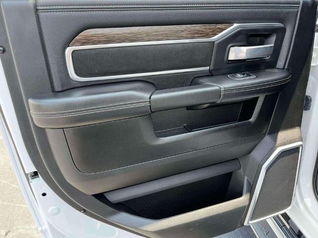 2020 RAM 2500 Laramie 4x4 Crew Cab 6'4" Box