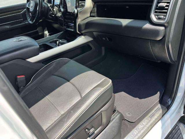 2020 RAM 2500 Laramie 4x4 Crew Cab 6'4" Box
