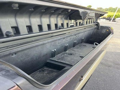 2015 RAM 2500 4WD Crew Cab 6.4 Ft Box Longhorn