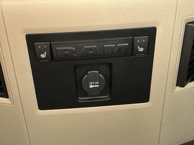 2015 RAM 2500 4WD Crew Cab 6.4 Ft Box Longhorn