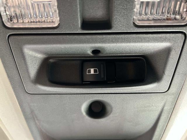 2015 RAM 2500 4WD Crew Cab 6.4 Ft Box Longhorn