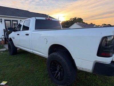 2015 RAM 2500 4WD Crew Cab 8 Ft Box Tradesman