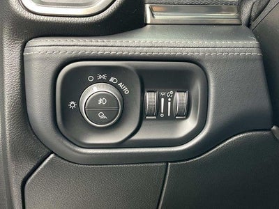 2019 RAM 2500 Limited 4x4 Crew Cab 6'4" Box