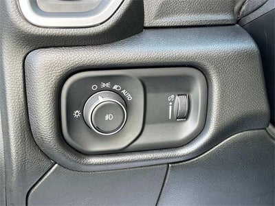 2023 RAM 4500 Chassis Cab SLT 4x4 Crew Cab 60" CA 173.4" WB