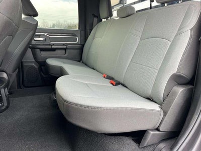 2023 RAM 4500 Chassis Cab SLT 4x4 Crew Cab 60" CA 173.4" WB