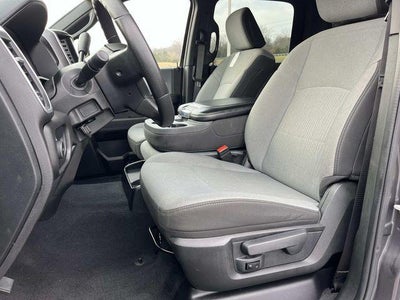 2023 RAM 4500 Chassis Cab SLT 4x4 Crew Cab 60" CA 173.4" WB