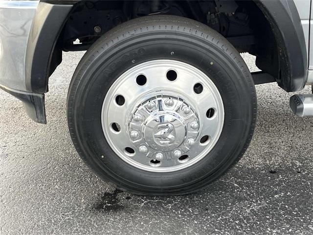 2024 RAM 4500 Chassis Cab SLT 4x4 Crew Cab 60" CA 173.4" WB