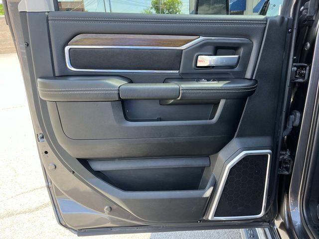 2024 RAM 4500 Chassis Cab Laramie 4x4 Crew Cab 60" CA 173.4" WB