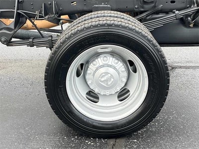 2024 RAM 5500 Chassis Cab Tradesman 4x2 Reg Cab 84" CA 168.5" WB
