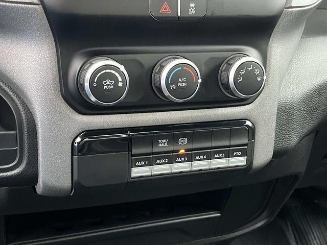 2023 RAM 5500 Chassis Cab Tradesman 4x2 Reg Cab 84" CA 168.5" WB