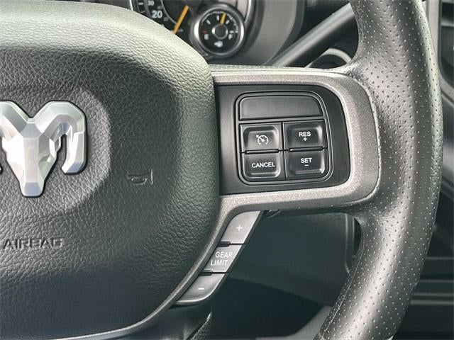 2021 RAM 5500 Chassis Cab Tradesman 4x4 Reg Cab 60" CA 144.5" WB