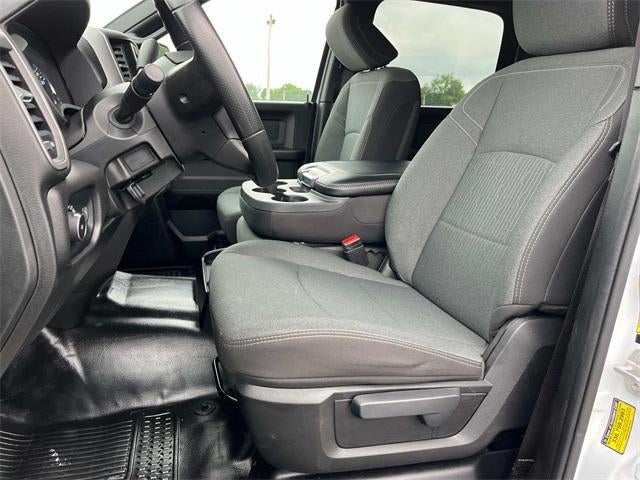 2024 RAM 5500 Chassis Cab Tradesman 4x4 Crew Cab 60" CA 173.4" WB