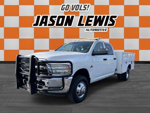 2014 RAM 3500 2WD Crew Cab 172" WB 60" CA Tradesman