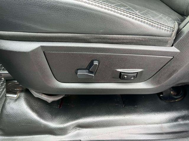 2020 RAM 3500 Chassis Cab SLT 4WD Reg Cab 60" CA 143.5" WB