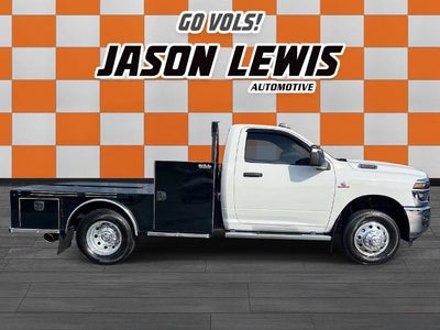 2025 RAM 3500 Chassis Cab Tradesman 4WD Reg Cab 60" CA 143.5" WB