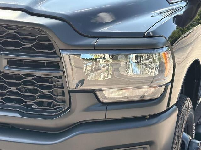 2024 RAM 3500 Chassis Cab Tradesman 4WD Crew Cab 60" CA 172.4" WB