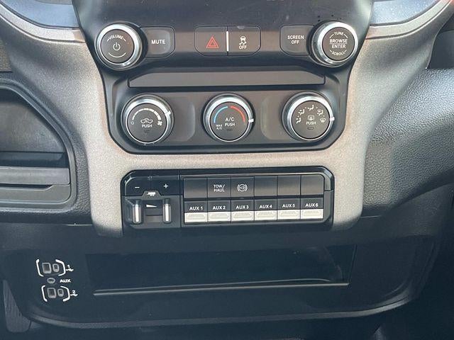 2024 RAM 3500 Chassis Cab Tradesman 4WD Crew Cab 60" CA 172.4" WB