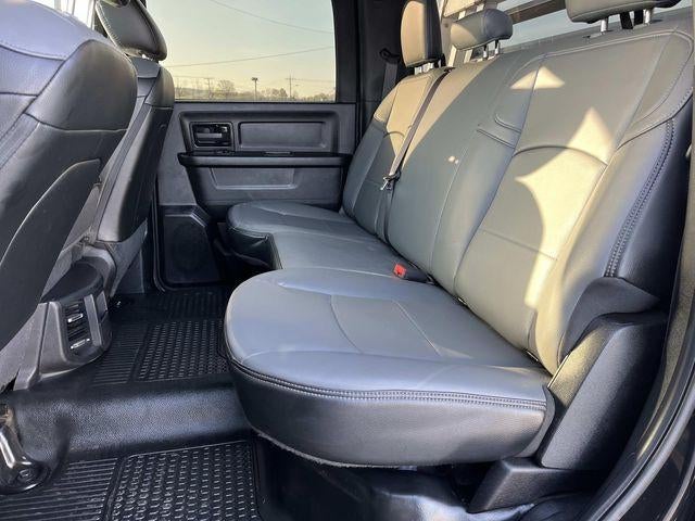 2024 RAM 3500 Chassis Cab Tradesman 4WD Crew Cab 60" CA 172.4" WB