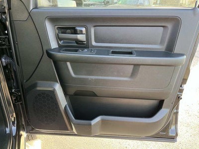 2024 RAM 3500 Chassis Cab Tradesman 4WD Crew Cab 60" CA 172.4" WB