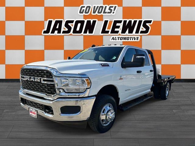 2024 RAM 3500 Chassis Cab SLT 4WD Crew Cab 60" CA 172.4" WB