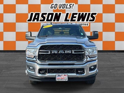 2023 RAM 3500 Chassis Cab Tradesman 4WD Crew Cab 60" CA 172.4" WB