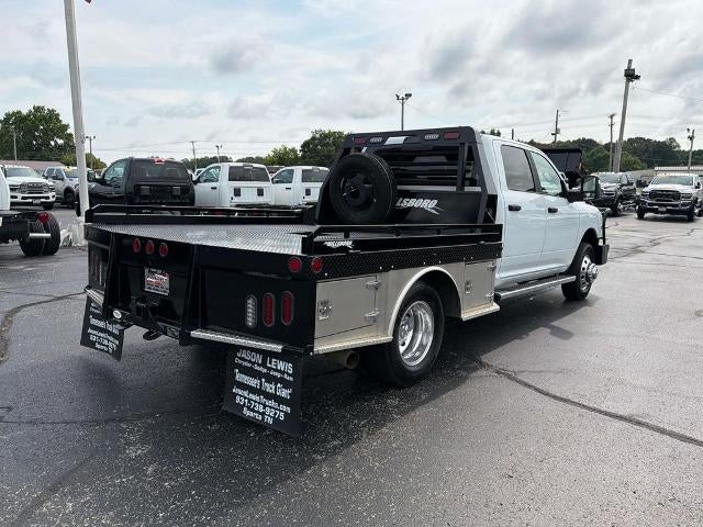 2024 RAM 3500 Chassis Cab SLT 4WD Crew Cab 60" CA 172.4" WB