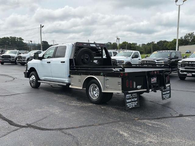 2024 RAM 3500 Chassis Cab SLT 4WD Crew Cab 60" CA 172.4" WB