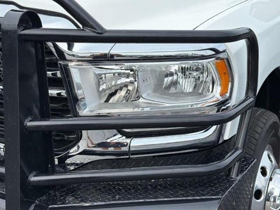 2024 RAM 3500 Chassis Cab SLT 4WD Crew Cab 60" CA 172.4" WB
