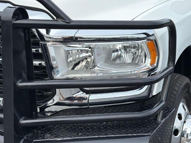 2024 RAM 3500 Chassis Cab SLT 4WD Crew Cab 60" CA 172.4" WB