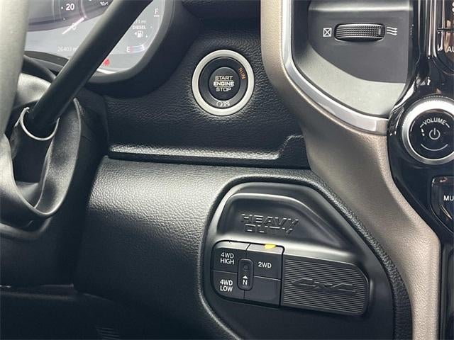 2024 RAM 3500 Chassis Cab Laramie 4WD Crew Cab 60" CA 172.4" WB