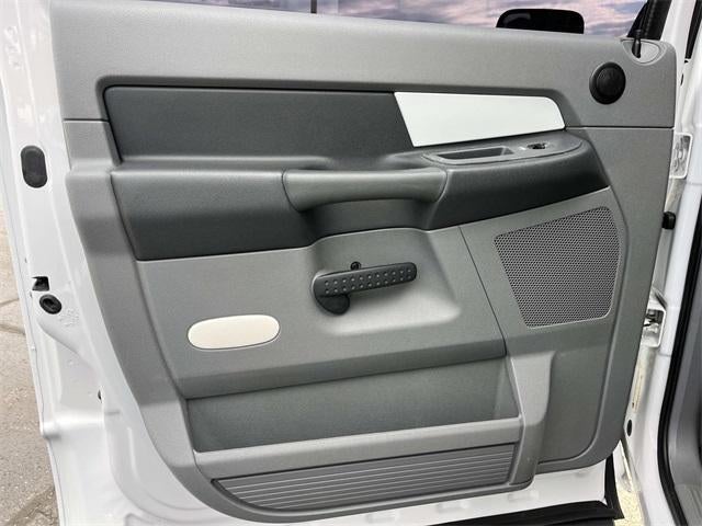 2008 Dodge Ram 2500 4WD Mega Cab 6.3 Ft Box SXT