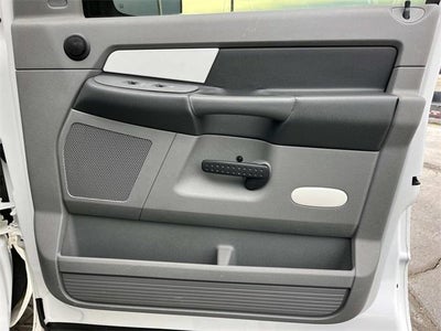 2008 Dodge Ram 2500 4WD Mega Cab 6.3 Ft Box SXT