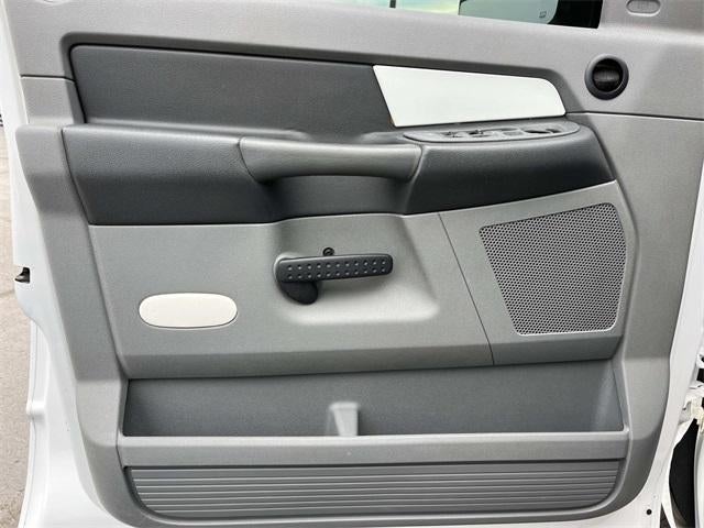 2008 Dodge Ram 2500 4WD Mega Cab 6.3 Ft Box SXT